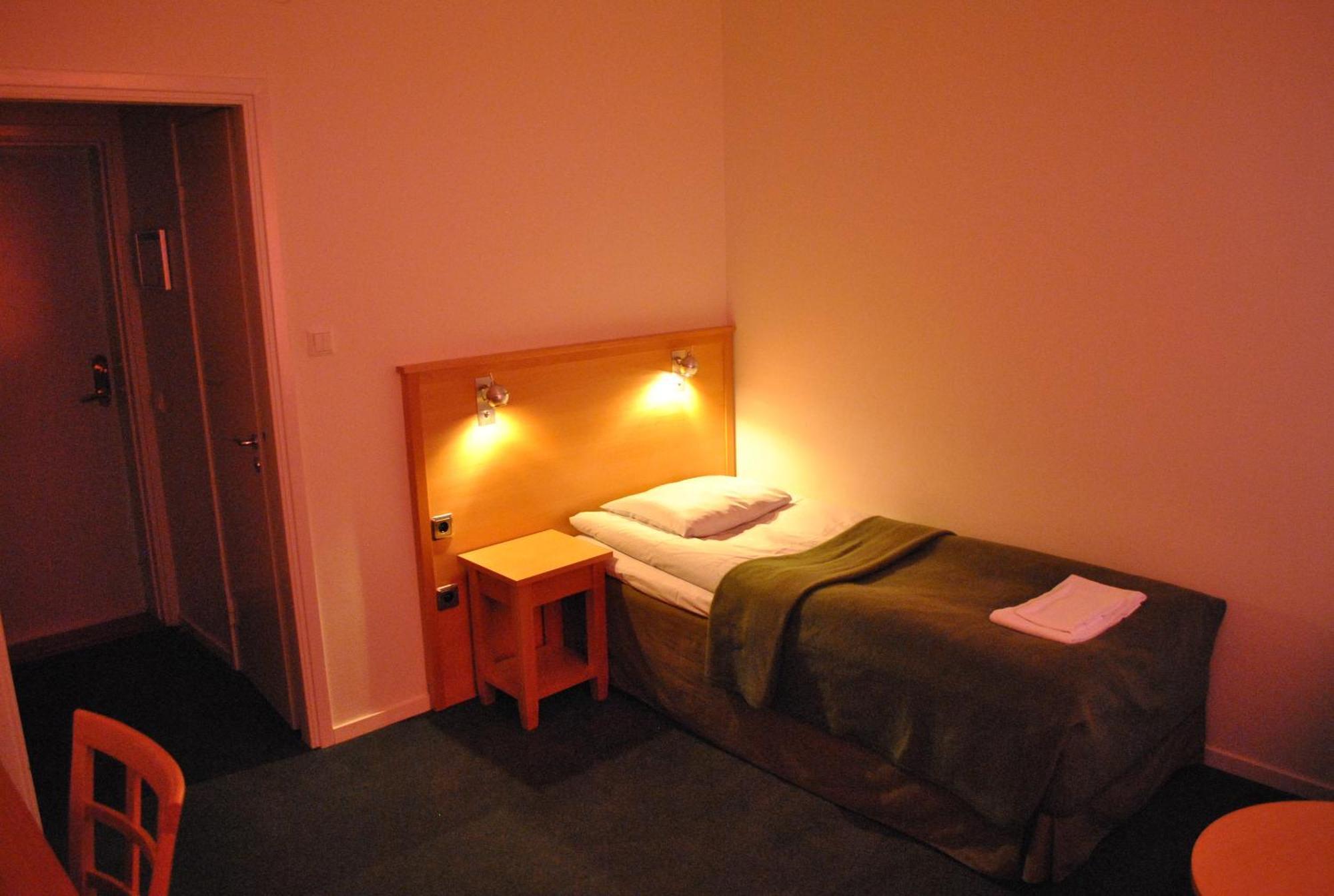 Slagsta Motell & Waerdshus Norsborg Chambre photo