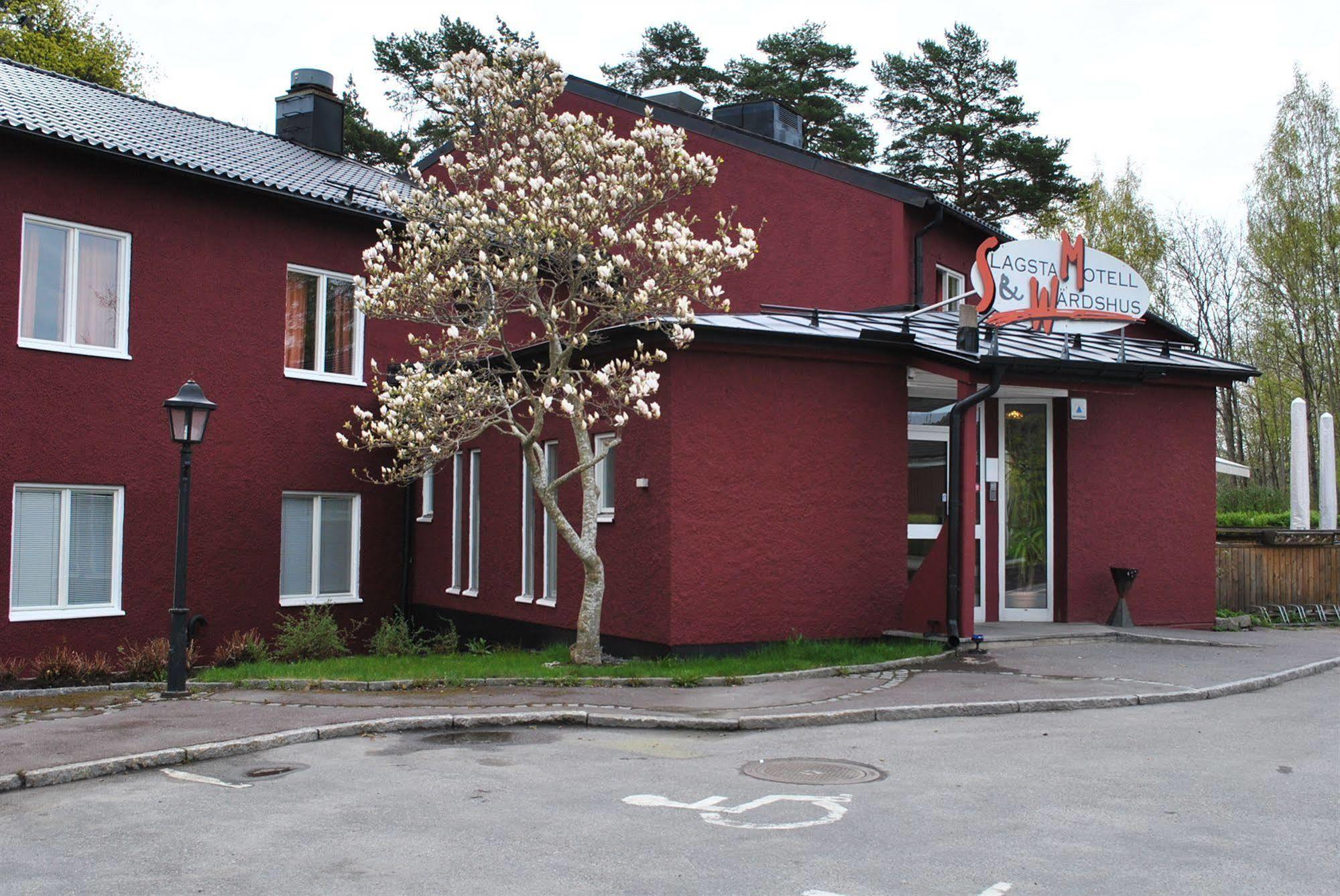 Slagsta Motell & Waerdshus Norsborg Extérieur photo